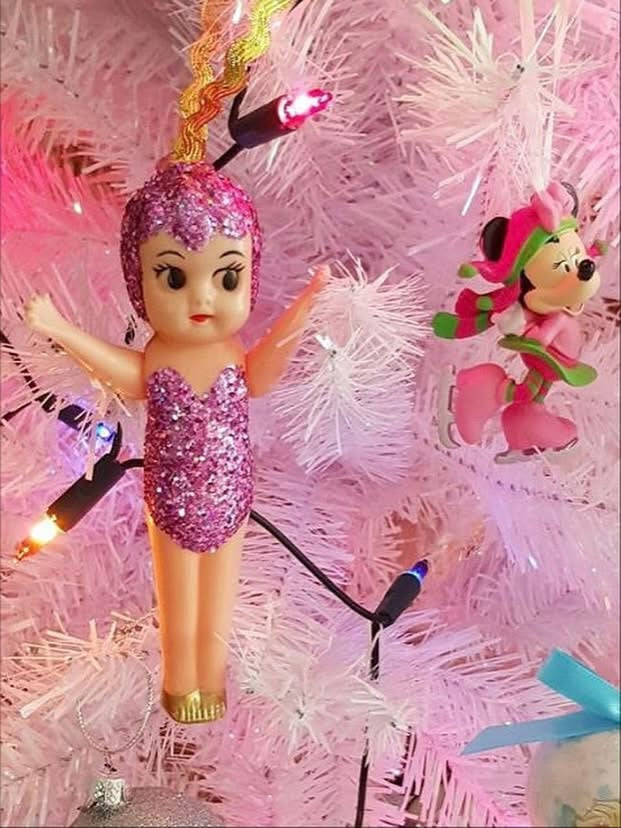Christmas Kewpies Pink
